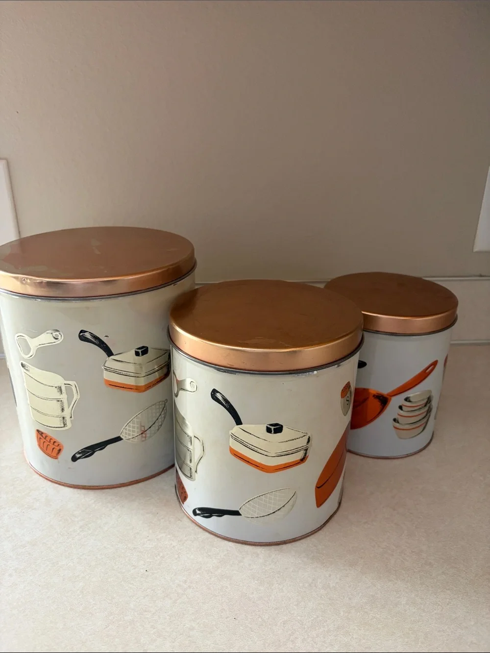 Vintage 3 piece canister set